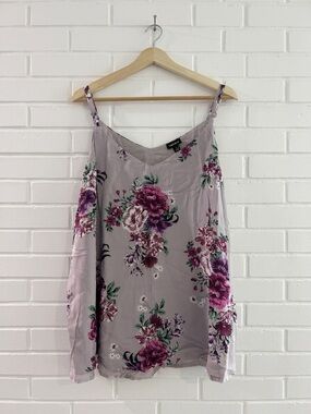 Torrid NWT Sophie Swing Cami Grey Floral Chiffon Cami Tank Size 1 (1X / 14-16)